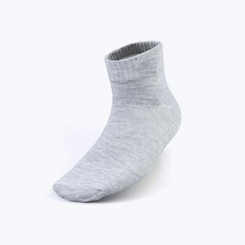 Waterproof gray short socks – Image 1